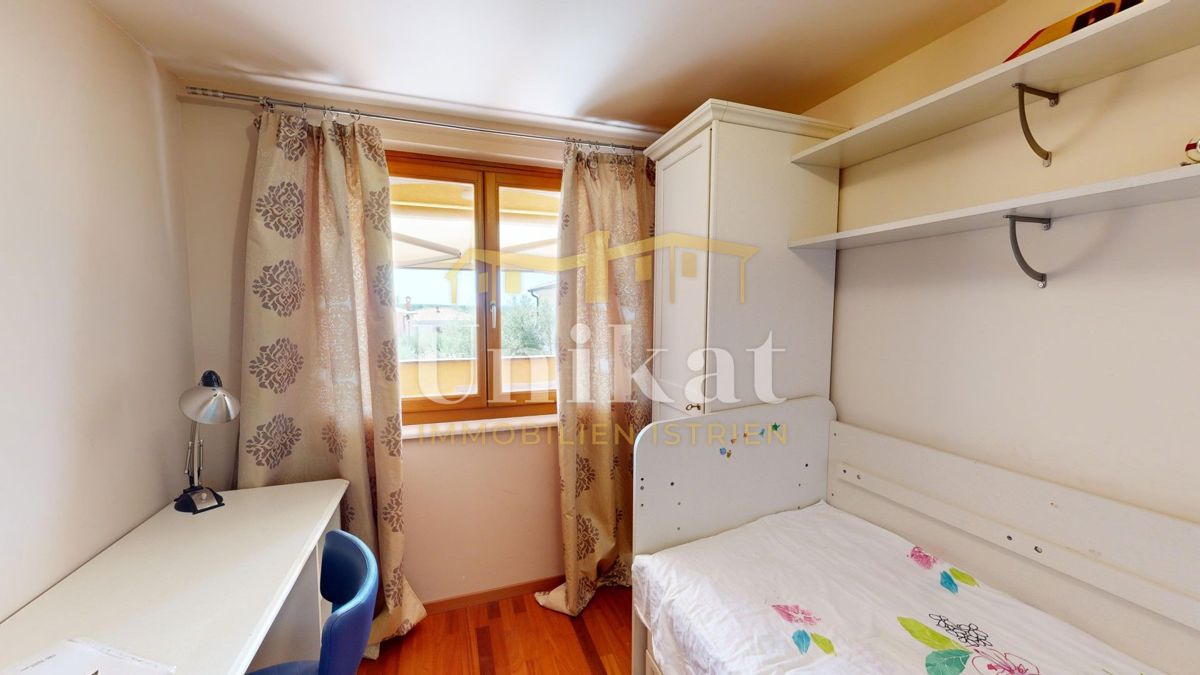 Appartamento su due piani con 4 camere da letto